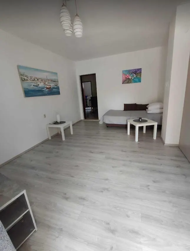 Lägenhet Apartmani Matan Vir