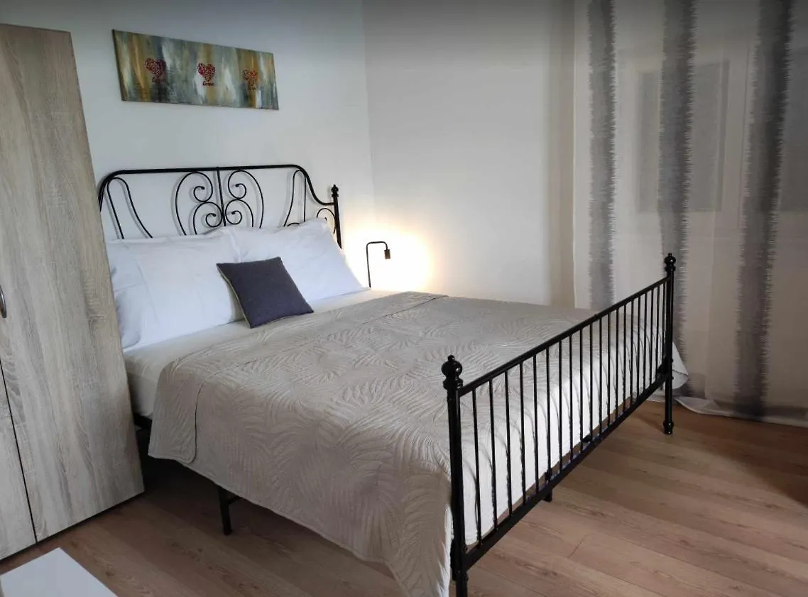 Lägenhet Apartmani Matan Vir Kroatien
