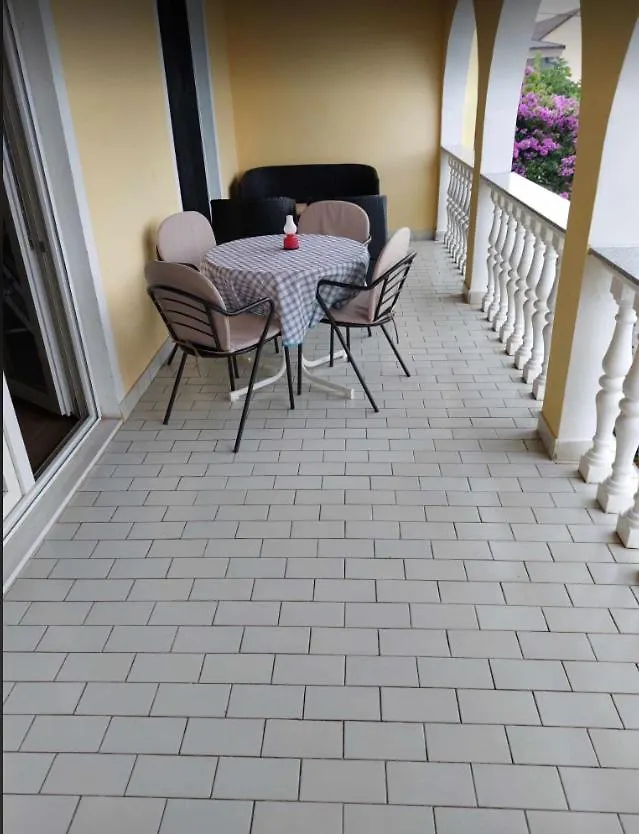 Apartmani Matan Vir