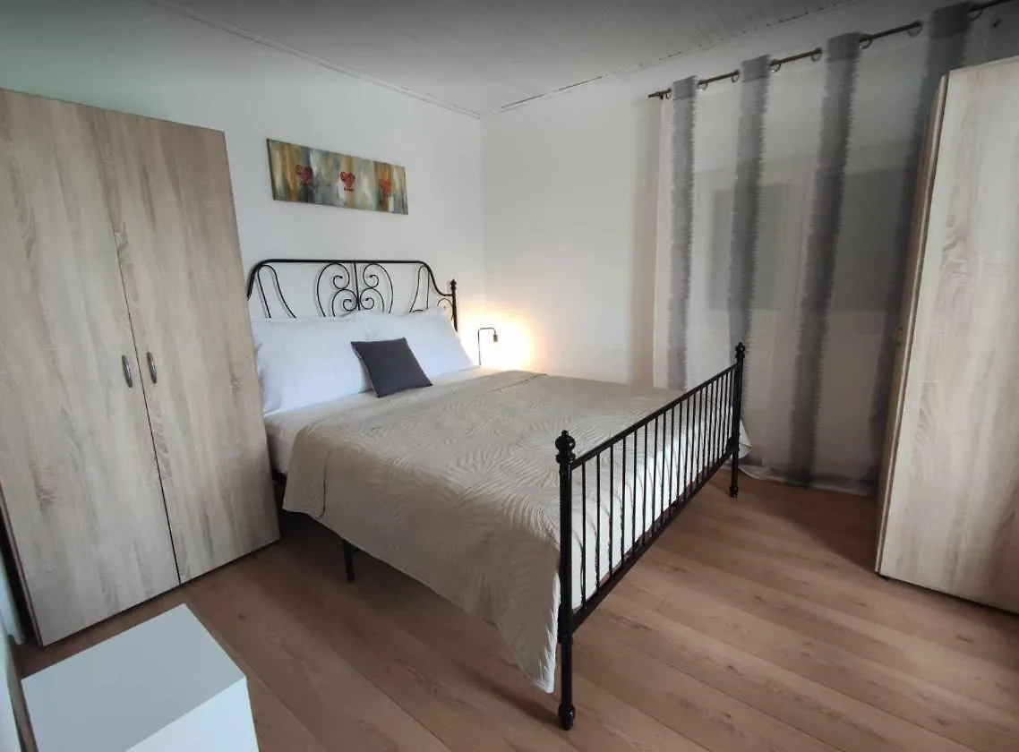 Apartmani Matan Vir
